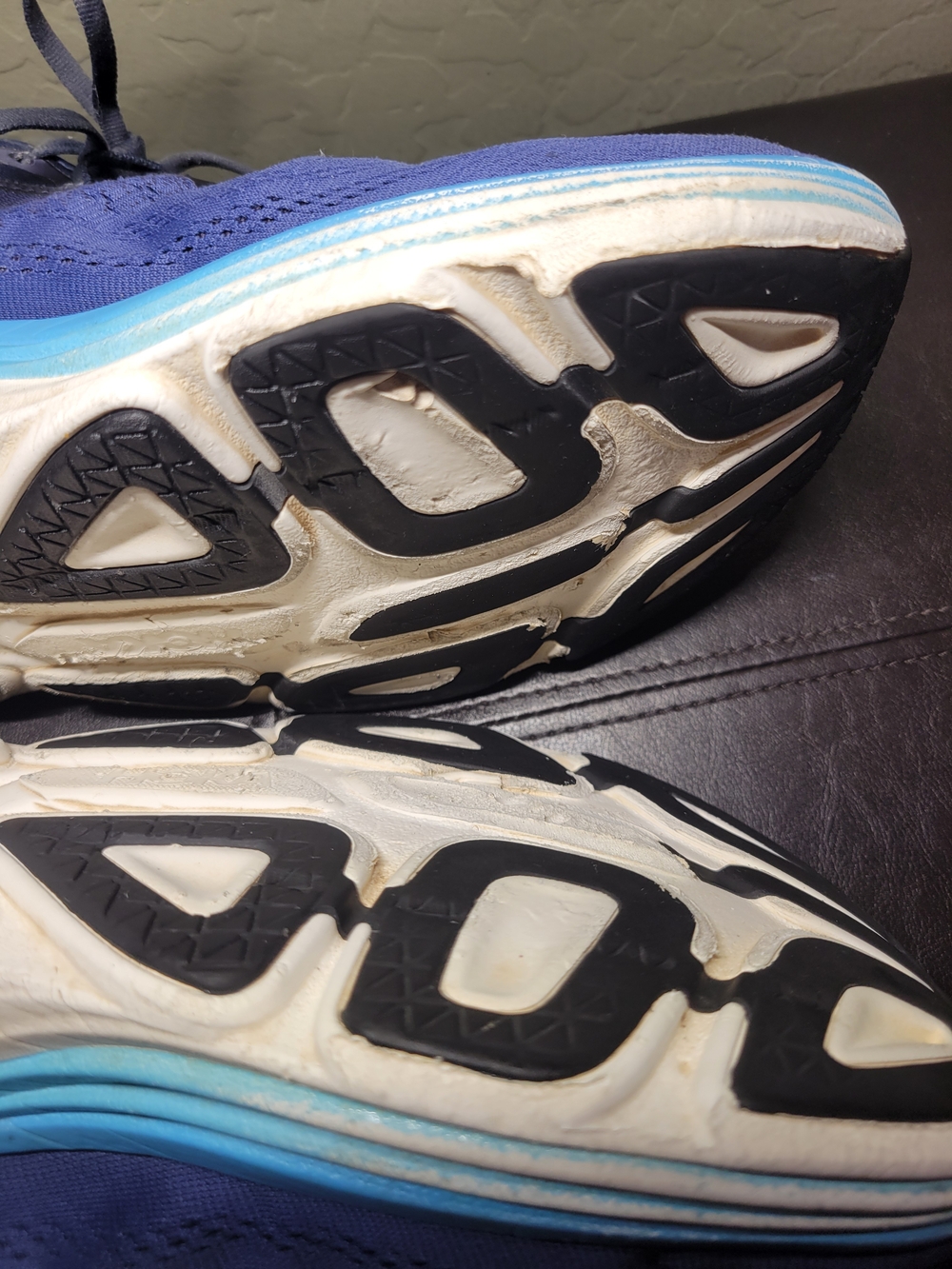 HOKA ONE ONE Bondi 8 Men's Running Shoes - Blue/Sharkskin US Size 12 Wide EU 46 - Picture 12 of 15